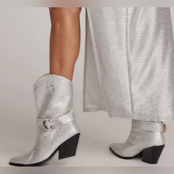 Azalea Wang Federica Silver Rhinestone Western Bootie, 8 NIB - Picture 2 of 8